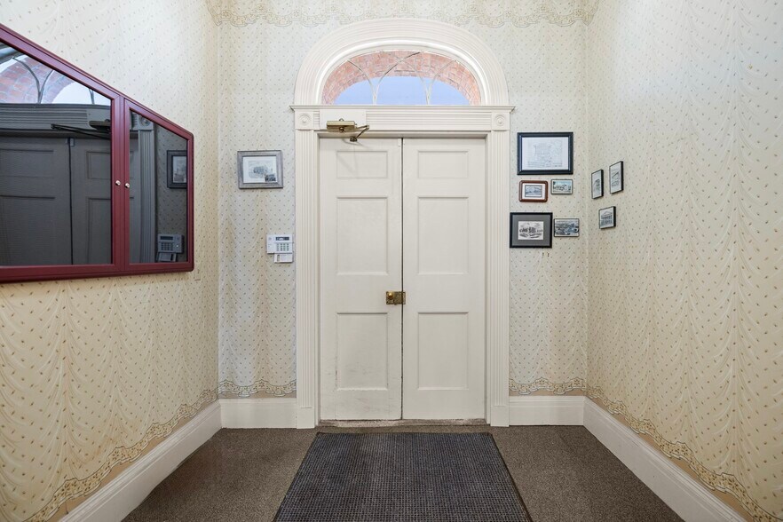 More Photos Of 30-32 William St, New Bedford Office For Sale