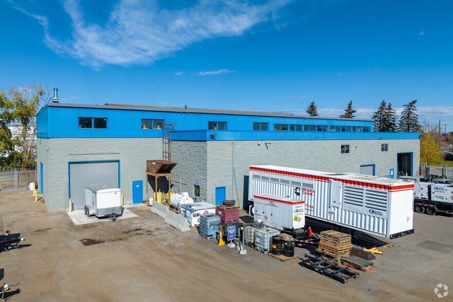More Photos Of 5715 35th St SE, Calgary Manufacturing For Sale