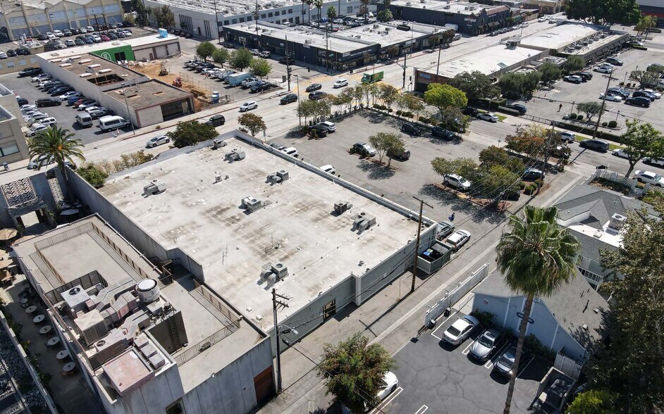 Primary Photo Of 401 S Fair Oaks Ave, Pasadena Medical For Lease