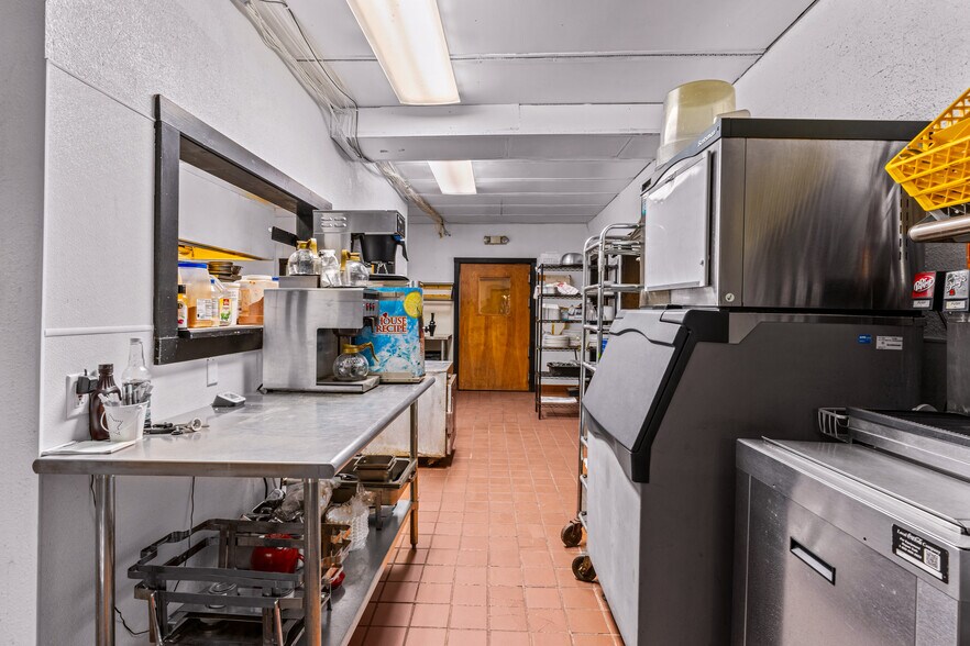 More Photos Of 23 Cuchara Ave E, La Veta Restaurant For Sale