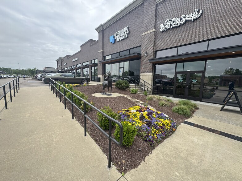 Primary Photo Of 5270 Airline Rd, Arlington Freestanding For Lease