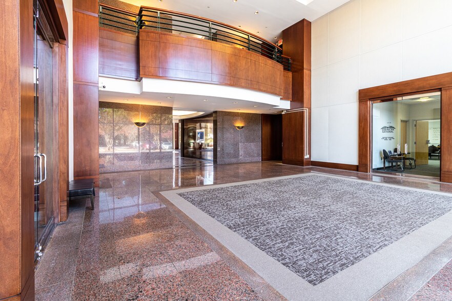 More Photos Of 1590 Adamson Pky, Morrow Office For Lease