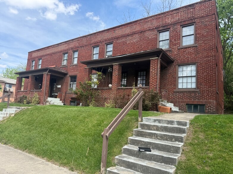 More Photos Of 2546 Neil Ave, Columbus Apartments For Sale