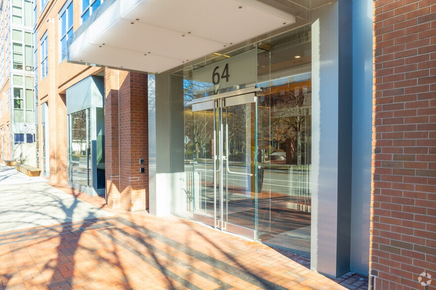 More Photos Of 64 Sidney St, Cambridge Office For Lease