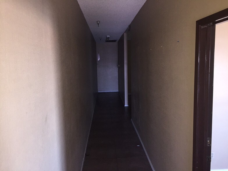 More Photos Of 9635 W Peoria Ave, Peoria Unknown For Lease