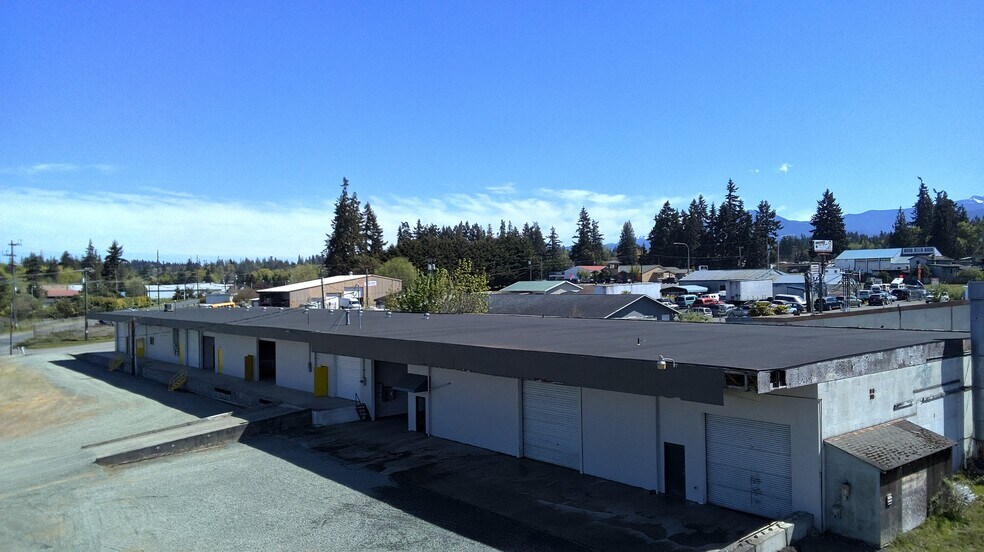 More Photos Of 212 N Gales St, Port Angeles Warehouse For Lease