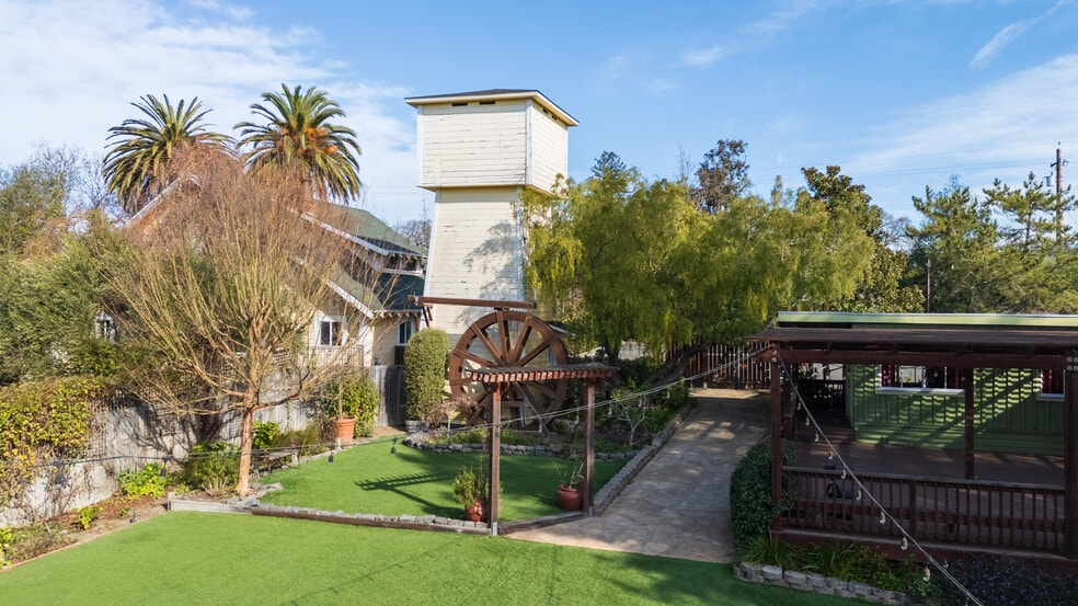 More Photos Of 5186 Gravenstein Hwy S, Sebastopol Restaurant For Sale