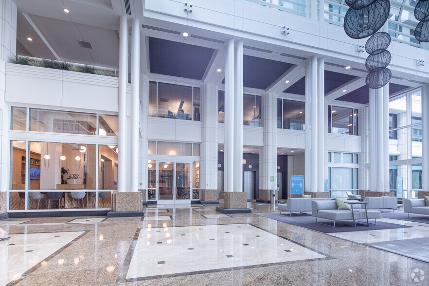 More Photos Of 2450 Colorado Ave, Santa Monica Coworking Space