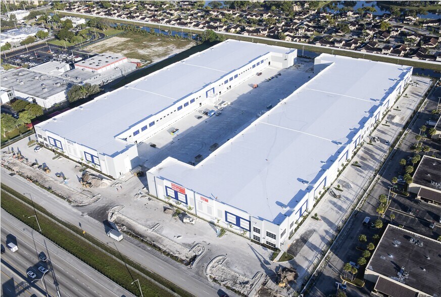 More Photos Of 6505 NW 167th St, Hialeah Unknown For Lease