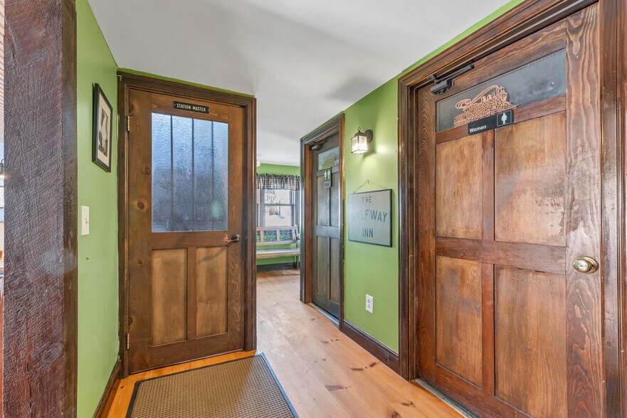 More Photos Of 79 Main St, Center Ossipee Restaurant For Sale