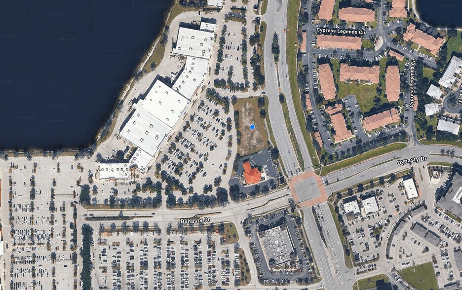 More Photos Of 3300 Forum Blvd, Fort Myers Land For Lease