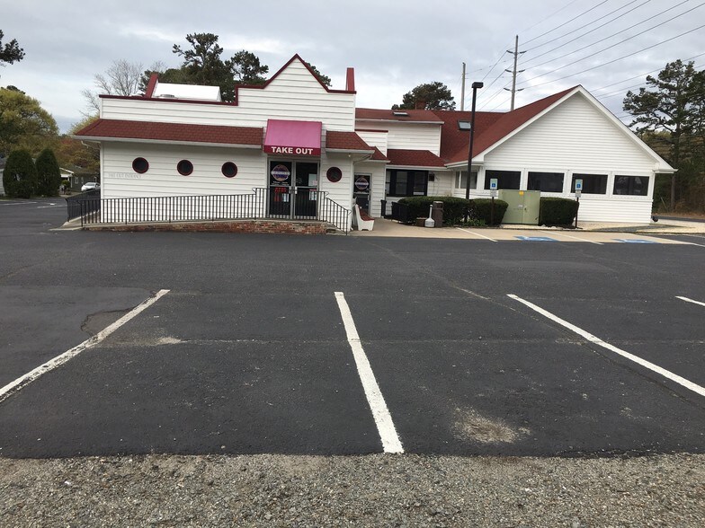 More Photos Of 364 E Main St, Tuckerton Restaurant For Sale