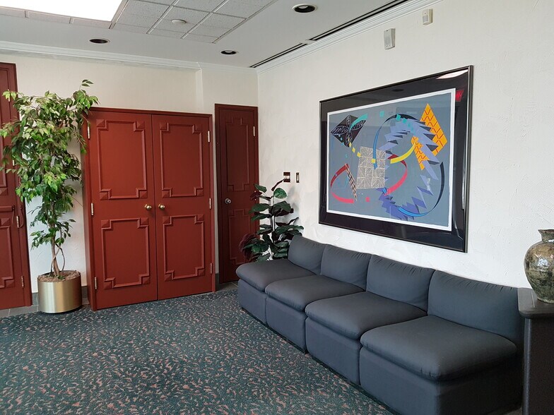 More Photos Of 3100 Steeles Ave W, Vaughan Medical For Lease