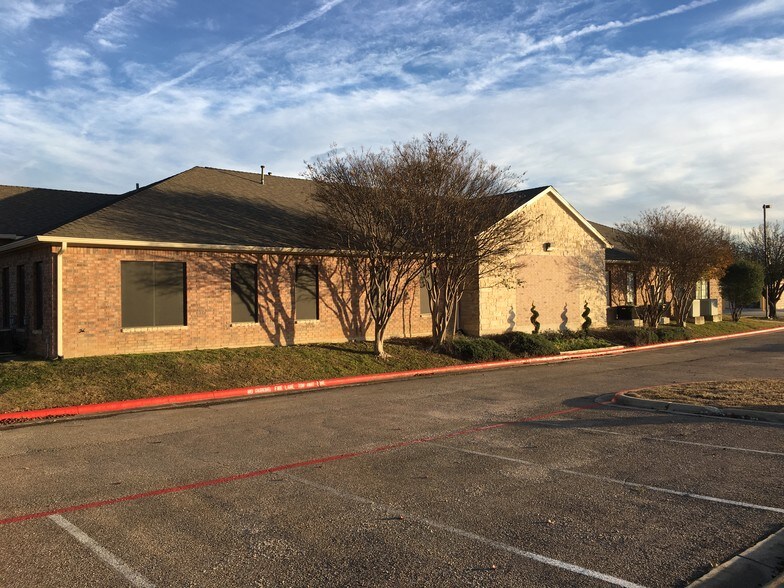More Photos Of 5610 E Central Texas Expy, Killeen Medical For Lease