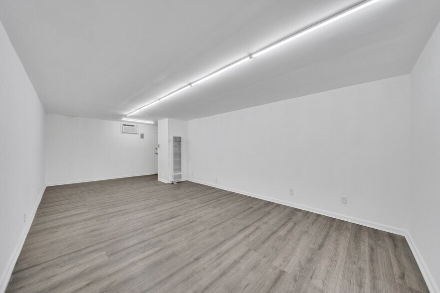 More Photos Of 2610 W Imperial Hwy, Hawthorne Storefront Retail Office For Lease