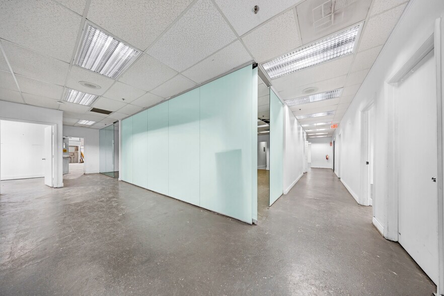 More Photos Of 2601 NW 105th Ave, Miami Warehouse For Sale