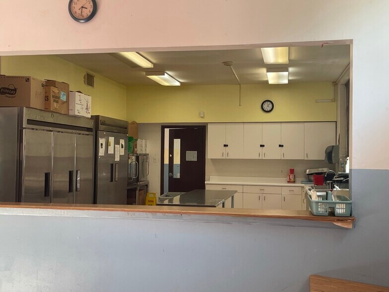 More Photos Of 7400 Olive Blvd, University City Specialty For Sale