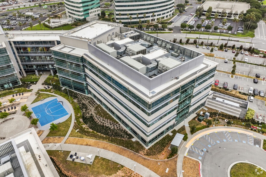 More Photos Of 1400 Sierra Point Pky, Brisbane Research And Development For Lease