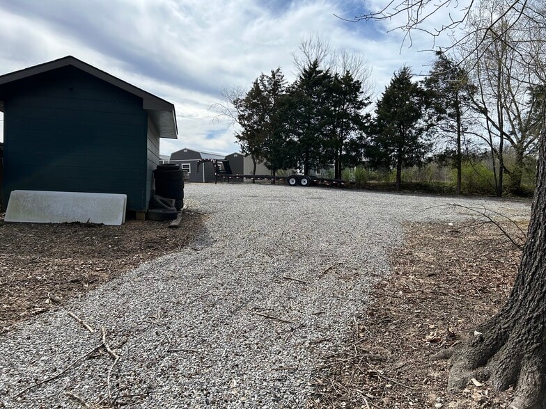 More Photos Of 4161 Hwy 62 SW, Mountain Home Restaurant For Sale