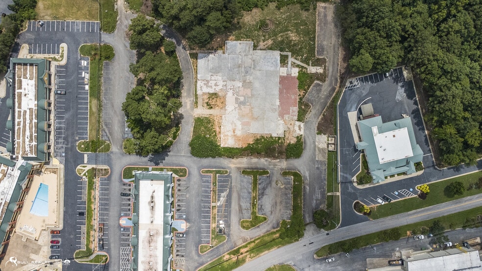 More Photos Of 111 Holiday Dr N, Macon Land For Sale