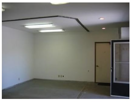 More Photos Of 3233-3243 Snelling Ave, Minneapolis Manufacturing For Lease