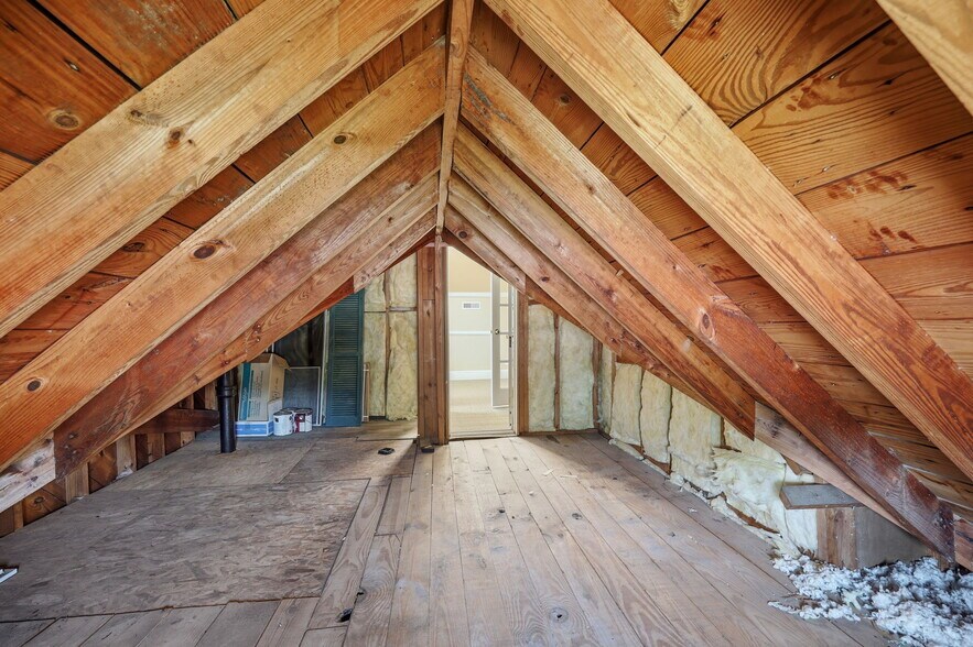 More Photos Of 1008 W Vernon Ave, Kinston Office For Sale