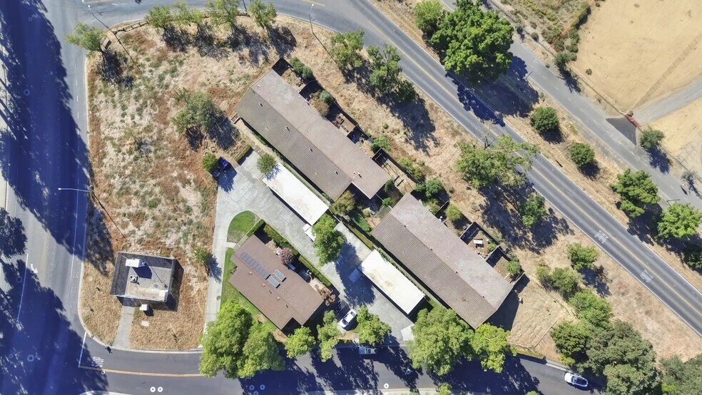 More Photos Of 2310 Evenstar Ln, Davis Apartments For Sale