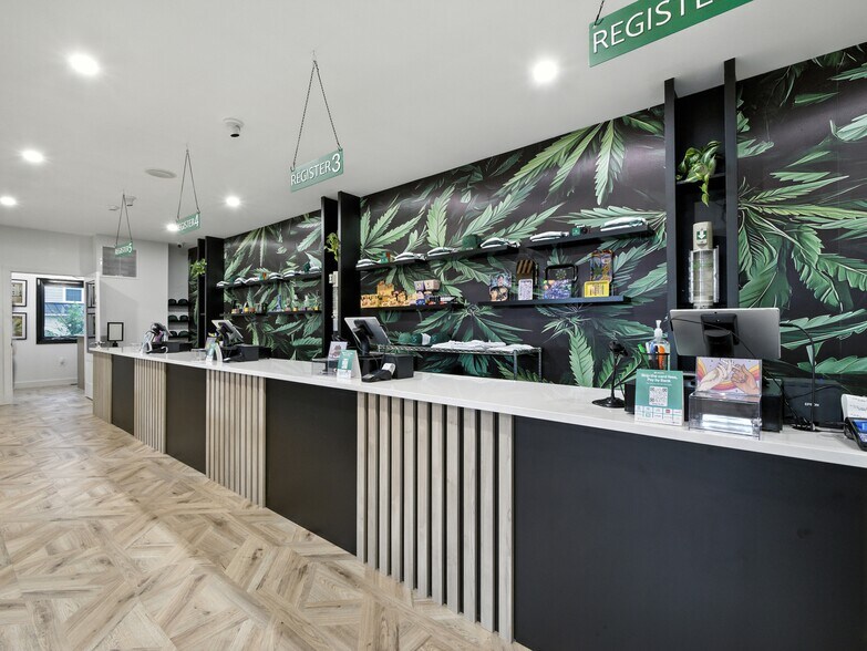 More Photos Of 831 Hamilton St, Somerset Freestanding For Sale