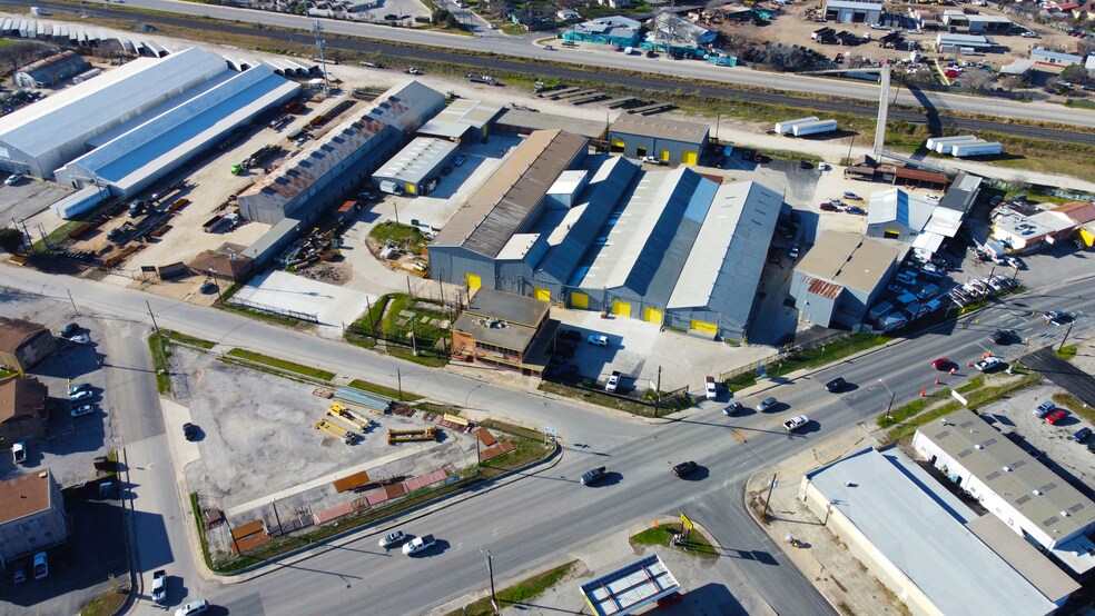 More Photos Of 2915 S Zarzamora St, San Antonio Unknown For Lease