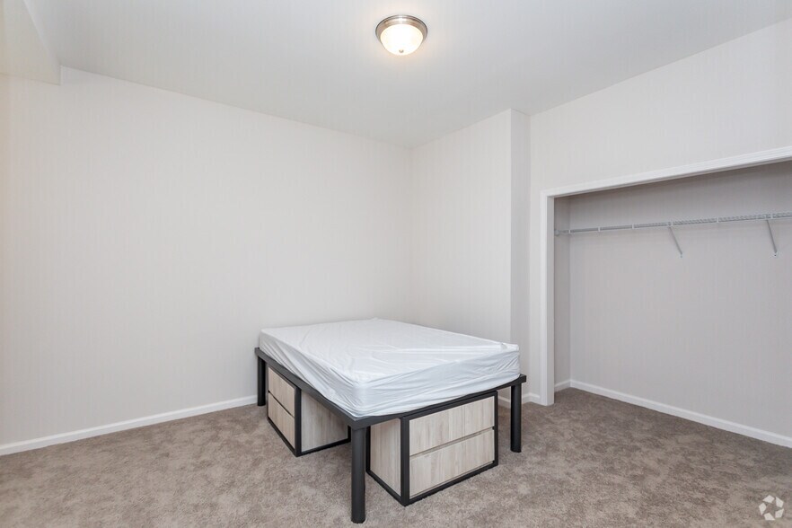 More Photos Of 144 Poplar Grove Rd, Boone Apartments For Lease