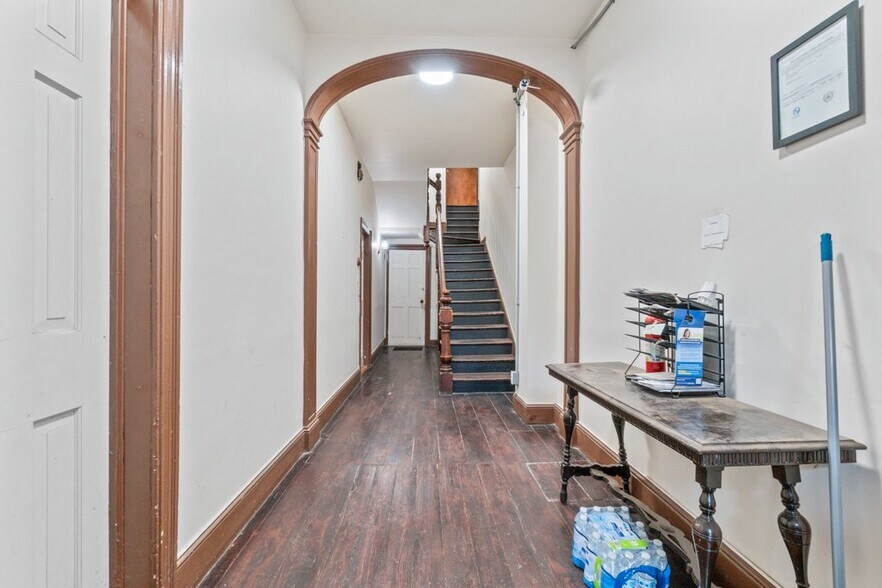 More Photos Of 645 Washington Blvd, Baltimore Apartments For Sale