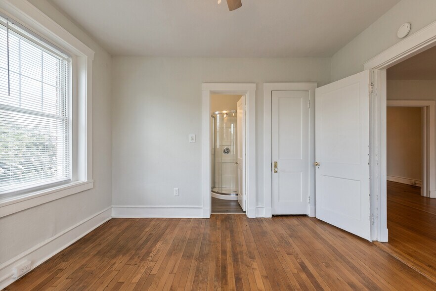 More Photos Of 2400 Barton Ave, Richmond Apartments For Sale