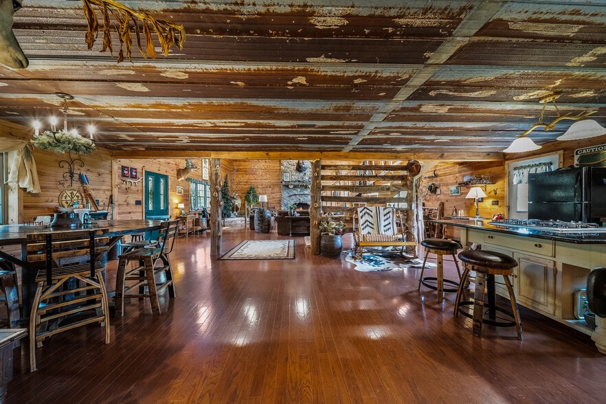 More Photos Of 129 Vaughan Rd, Eldon Lodge Meeting Hall For Sale