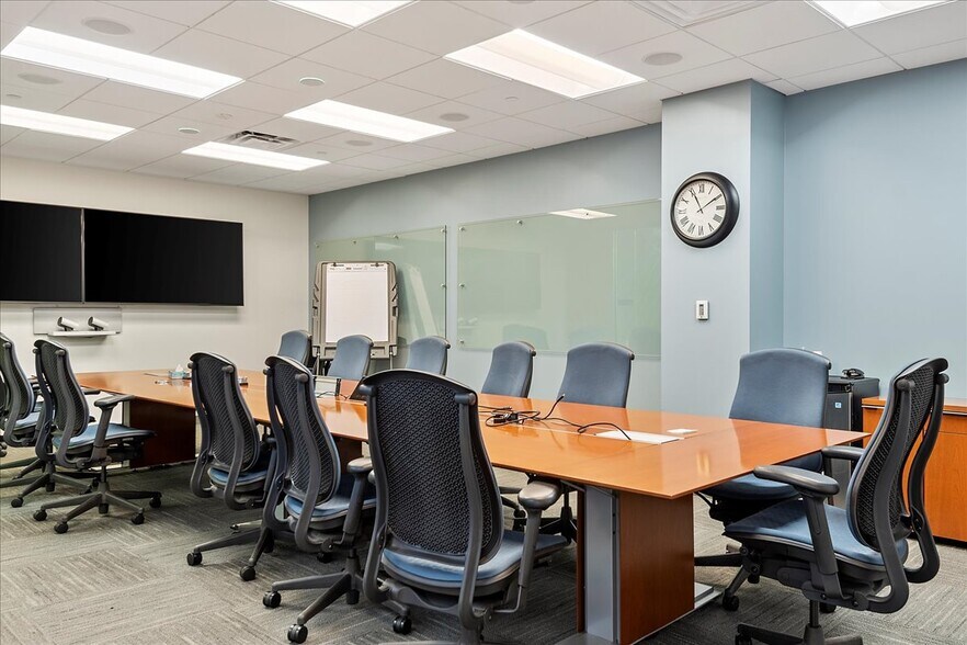More Photos Of 3051 Hollis Dr, Springfield Office For Lease
