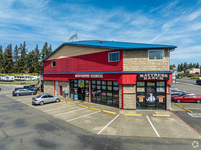 More Photos Of 12704 Meridian Ave E, Puyallup Freestanding For Lease