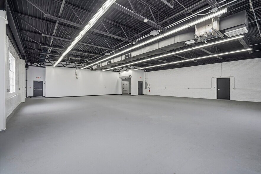 More Photos Of 145 S Main St, Port Chester Auto Repair For Sale
