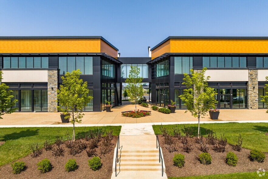 More Photos Of 23710 Schooler Plz, Brambleton Coworking Space