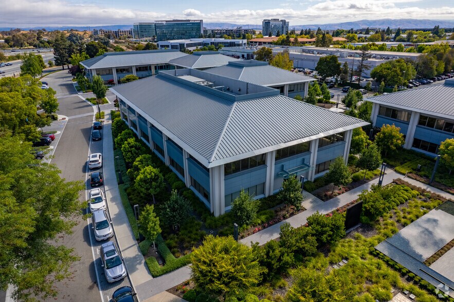 More Photos Of 1060 Marsh Rd, Menlo Park Office For Lease