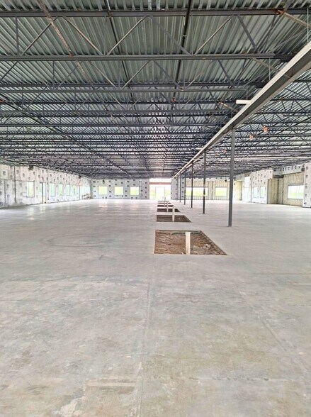 More Photos Of 4318 De Zavala Rd, San Antonio Medical For Sale