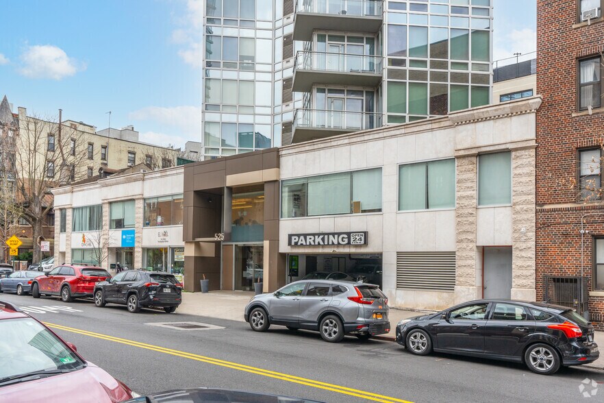 More Photos Of 535 Clinton Ave, Brooklyn Medical For Lease
