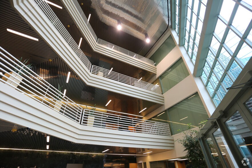 More Photos Of 38777 W 6 Mile Rd, Livonia Office For Lease