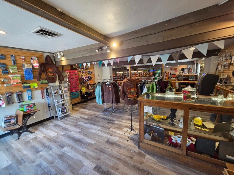 More Photos Of 1083 Co-7 Bus, Allenspark Convenience Store For Sale