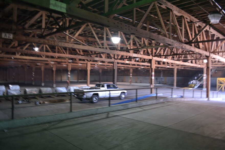 More Photos Of 3232 Road 101 E, Sidney Warehouse For Lease