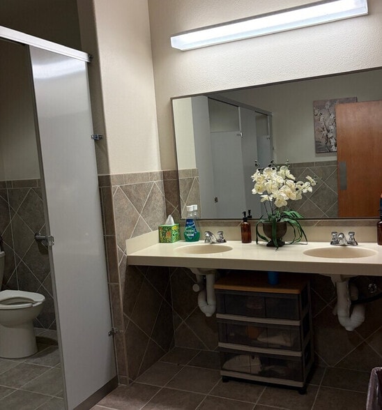 More Photos Of 1115 E Cottonwood Ln, Casa Grande Office For Lease