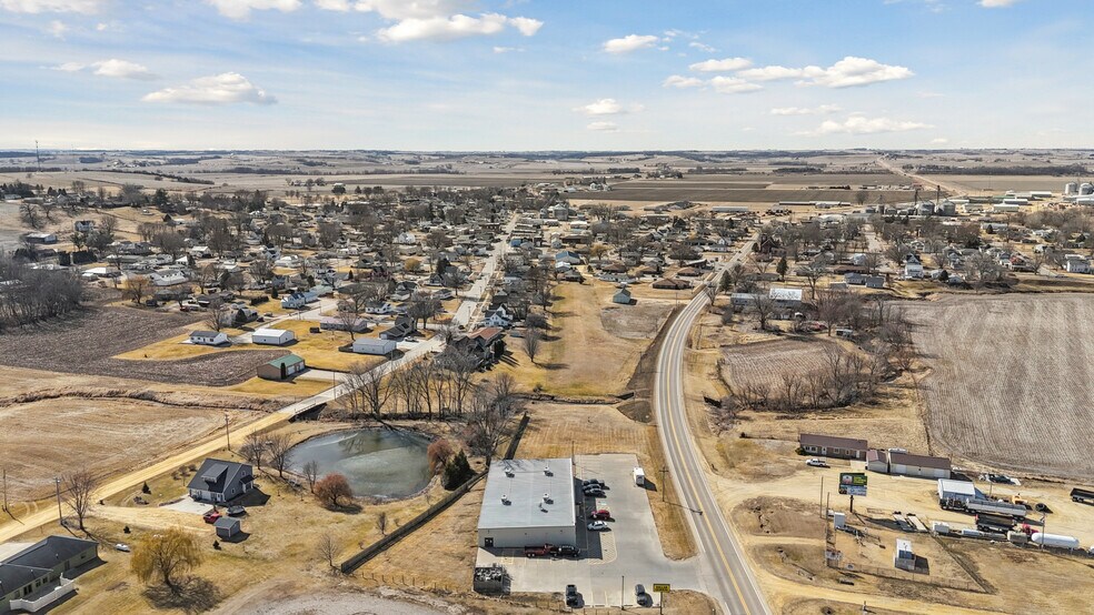 More Photos Of 401 E White St, Preston Freestanding For Sale