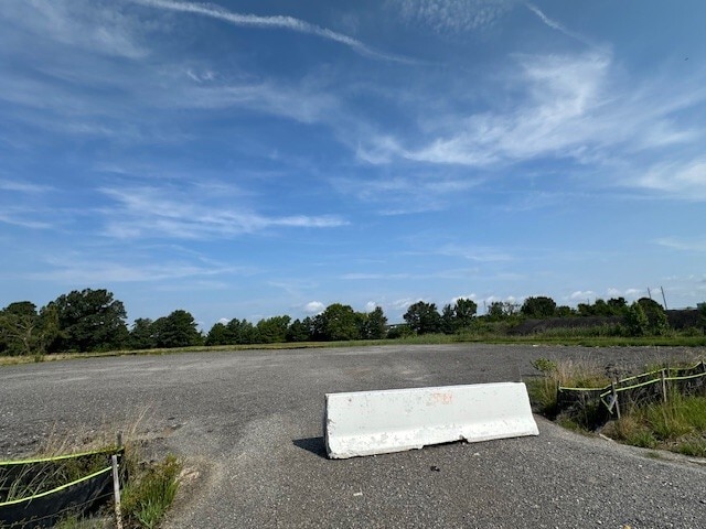 More Photos Of Bainbridge Point, Chesapeake Land For Lease