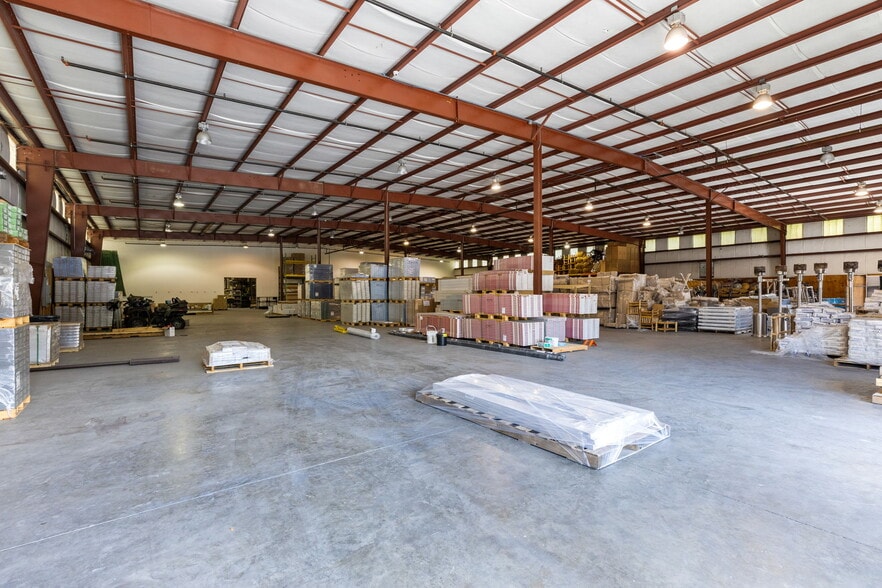 More Photos Of 1356 Bennett Dr, Longwood Distribution For Sale