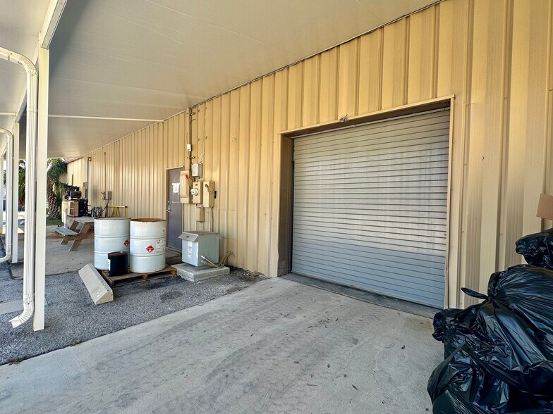 More Photos Of 14483 62nd St N, Clearwater Warehouse For Sale