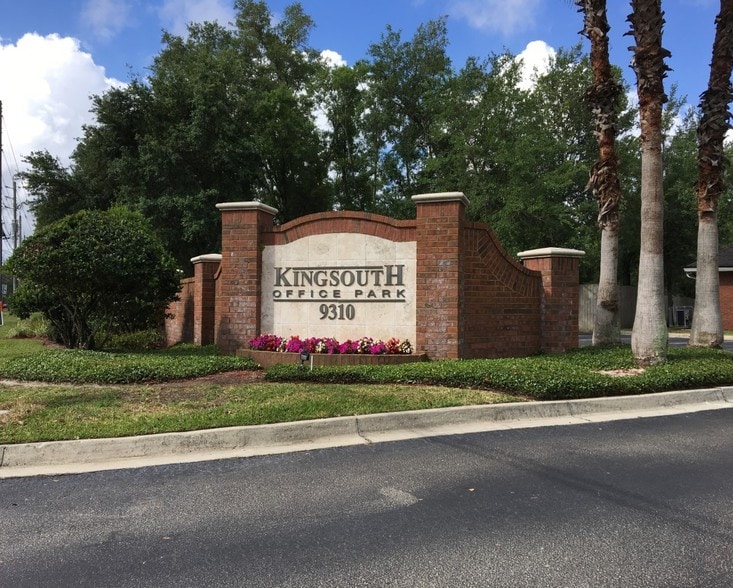 More Photos Of 9310 Old Kings Rd S, Jacksonville Office For Lease
