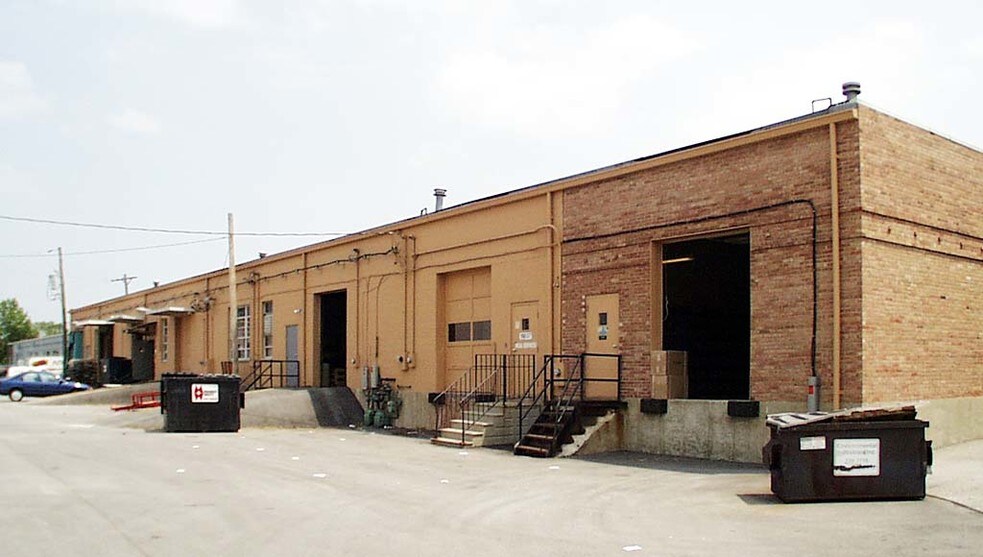 More Photos Of 11831-11839 Westline Industrial Dr, Maryland Heights Warehouse For Lease